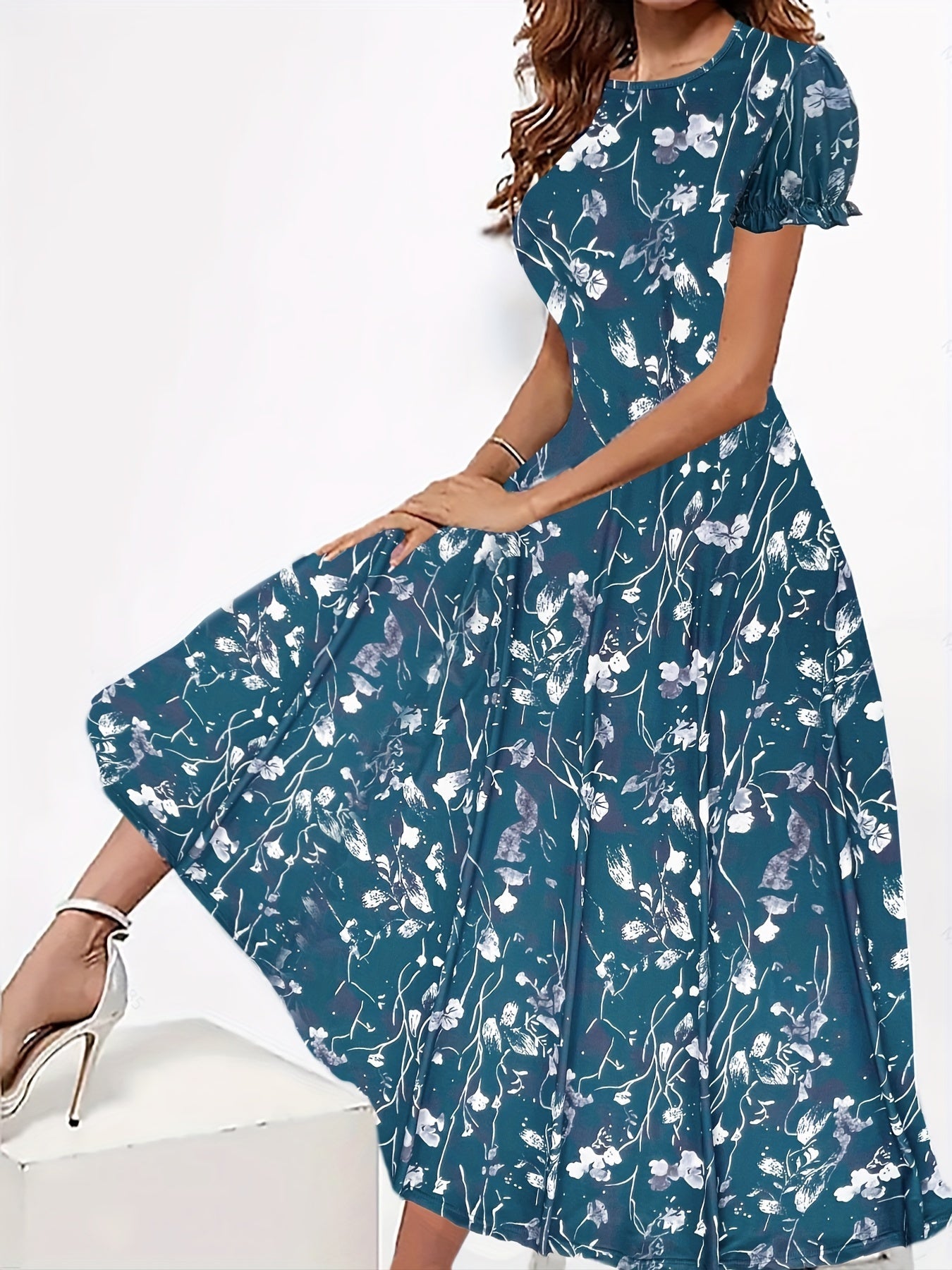 ElaraGrace Women's Maxi Dress with Floral Design and Short Sleeves